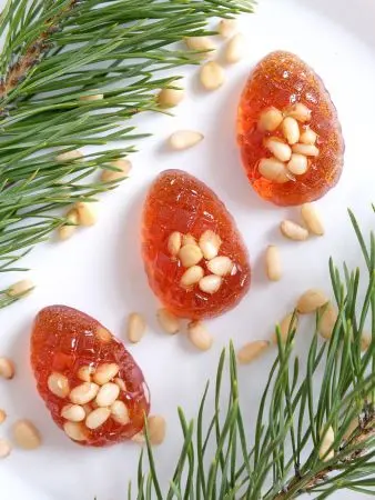 Мармелад сосновый с Кедровыми орешками, 1 кг Мармелад сосновый с Кедровыми орешками, 1 кг